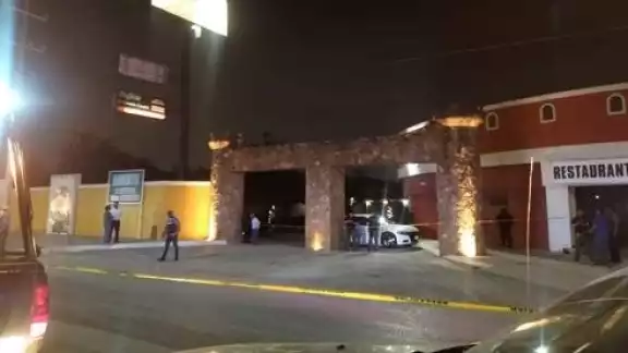 Efectivos de la Fiscalía Especializada en Nuevo León aseguraron el Motel Nueva Castilla como parte de las investigaciones del caso Efectivos de la Fiscalía Especializada en Nuevo León aseguraron el Motel Nueva Castilla como parte de las investigaciones del caso