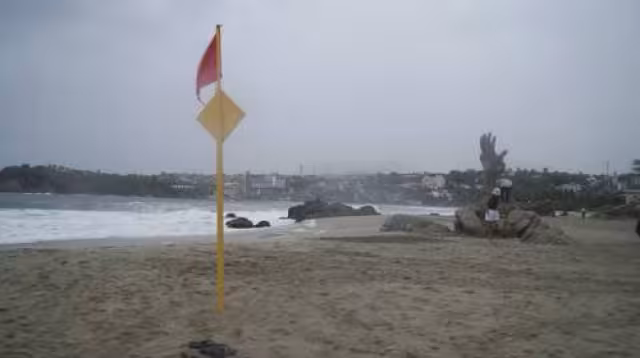 SMN pide tomar precauciones ante el desplazamiento del Huracán Estelle