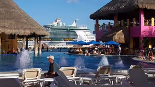 Prestadores de servicios de Mahahual, se quejaron el día de ayer