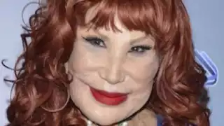 Lyn May está por cumplir 70 años y como es costumbre continúa innovando su imagen