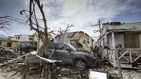 El huracán ‘Ian’ dejó afectaciones en casas de Cuba y provocó cortes totales de servicios telefónicos y eléctricos.