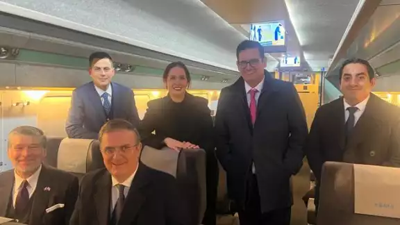 La delegación mexicana en Corea encabezada por Marcelo Ebrard. La delegación mexicana en Corea encabezada por Marcelo Ebrard.