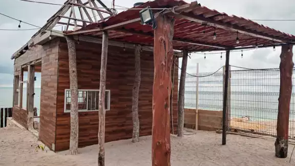Profepa cierra obras ilegales en zona costera de Isla Aguada; carecían de permiso ambiental Profepa cierra obras ilegales en zona costera de Isla Aguada; carecían de permiso ambiental