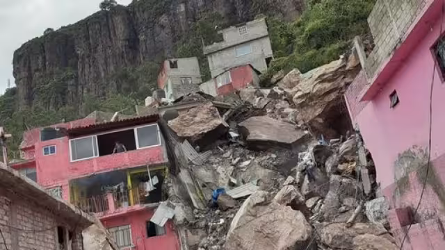 El accidente se produjo en la colonia Lázaro Cárdenas tercera sección de Tlalnepantla
