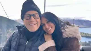 Los lazos más fuertes de Rob Schneider que lo "casan" con la cultura mexicana: familia, comida y futbol