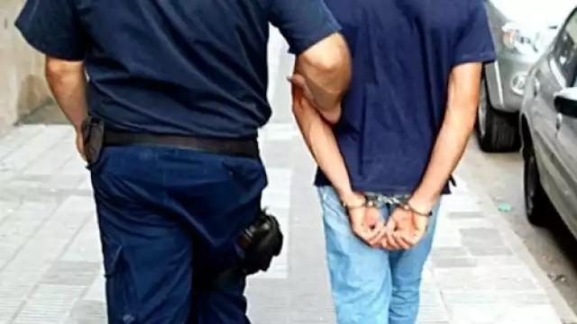 El menor de edad deberá pagar la reparación del daño