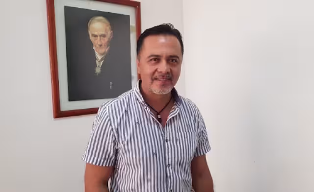 Tras el nombramiento de su sustituto, Parra Moguel se resistió a dejar el cargo al argumentar que no había sido notificado por el CEN