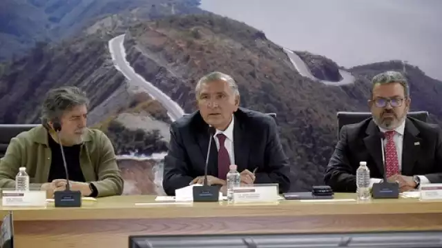 Designa AMLO a encargado de despacho de la SICT