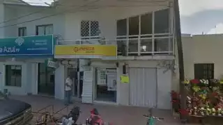 Hombre sufre asalto en la fila de un banco en Bacalar