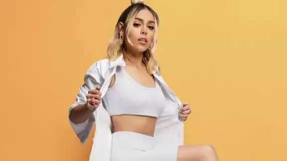 Danna Paola estuvo en Yucatán grabando uno los sencillos más sonados a finales del 2019