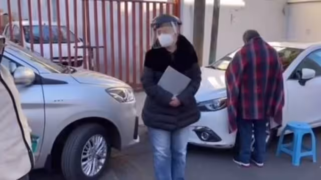 Ana Martin ya fue vacunada contra el coronavirus