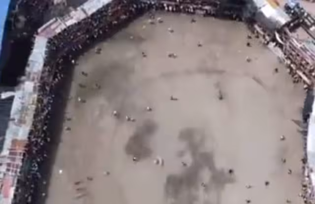 La plaza de toros que colapsó se encuentra en El Espinal, Colombia. Foto: Captura de pantalla