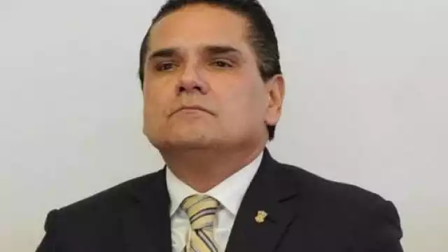 Silvano Aureoles Conejo,  exgobernador de Michoacán