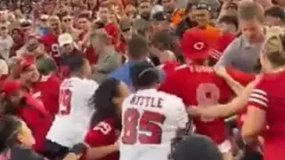 Aficionados de 49ers protagonizan fuerte pelea dentro del Levi’s Stadium