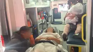 La bebé recibió la atención junto con la madre