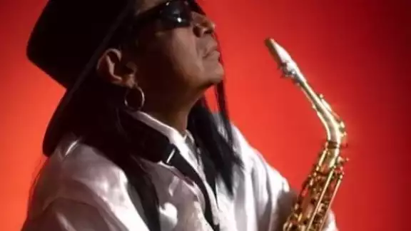 Y otras bandas se despiden del 'Sax' de la Maldita Vecindad Y otras bandas se despiden del 'Sax' de la Maldita Vecindad