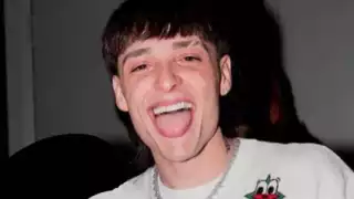 Peso Pluma, cantante de corridos bélicos