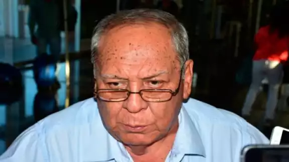 Aníbal Ostoa dejará el cargo y volverá al Senado Aníbal Ostoa dejará el cargo y volverá al Senado