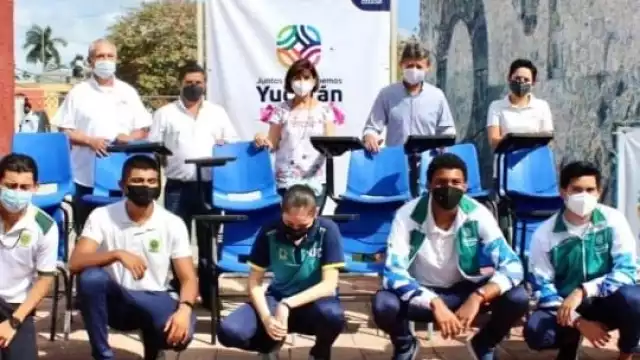 El CARD alberga a 180 jóvenes que estudian en un subsistema semiescolarizado, desde el sexto año de primaria