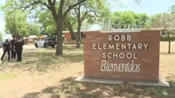 El tiroteo dejó al menos 21 muertos en la primaria de Texas. Foto: Especial