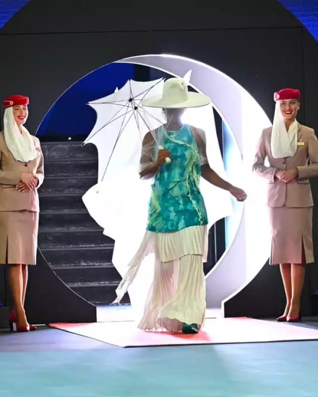 Naomi sorprendió con vestimenta diseñada por ella y nike