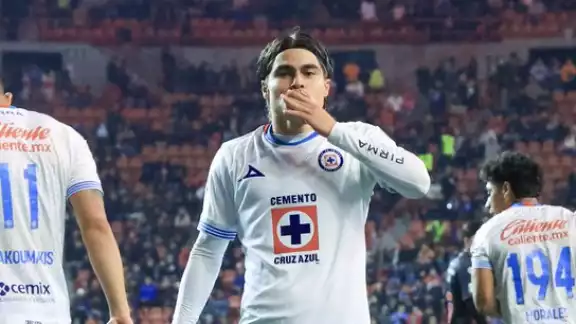 Luka Romero se estrena con la Máquina Luka Romero se estrena con la Máquina