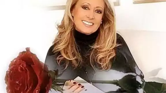 La cantante, bailarina y fundadora del dúo Baccara conquistó al público con temas, como: "Yes Sir", "I Can Boogie", entre otros