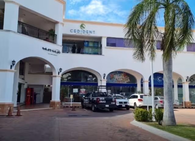 Asaltan a candidato en Cancún