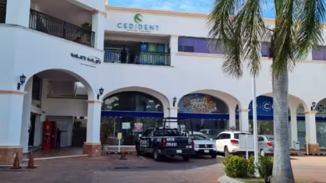 Asaltan a candidato en Cancún