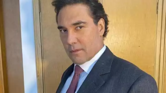 Usuarios de Twitter le recordar a Eduardo Yáñez el supuesto amorío que tuvo con el productor Ernesto Alonzo Usuarios de Twitter le recordar a Eduardo Yáñez el supuesto amorío que tuvo con el productor Ernesto Alonzo
