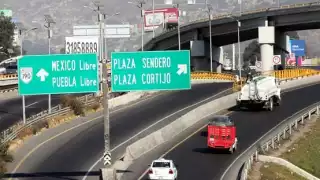 Los asaltos y robos en las carreteras de México siguen a la alza, según datos de la Guardia Nacional

