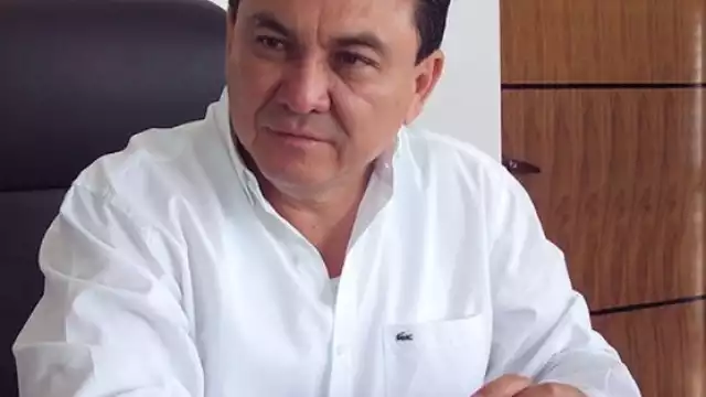 La comisión de docentes se reunirá con autoridades federales para discutir sus inconformidades en la asignación de plazas