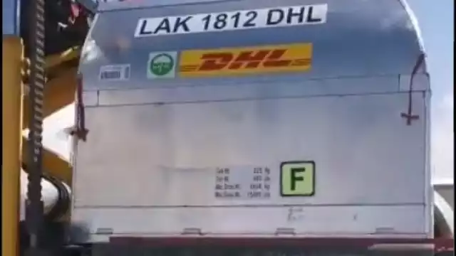 Ebrard compartió un video con la llegada de las vacunas de Pfizer