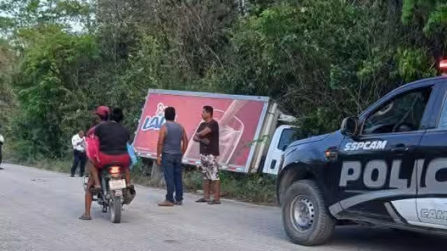 La carretera de acceso al municipio se encuentra en pésimas condiciones y no hay vigilancia