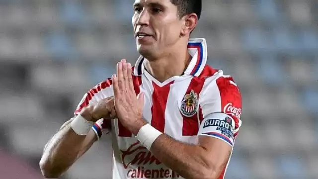 Chivas y Pumas necesitan sumar de a tres