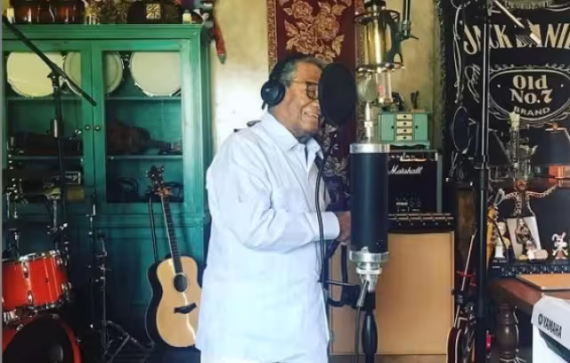 Foto: Instagram Armando Manzanero