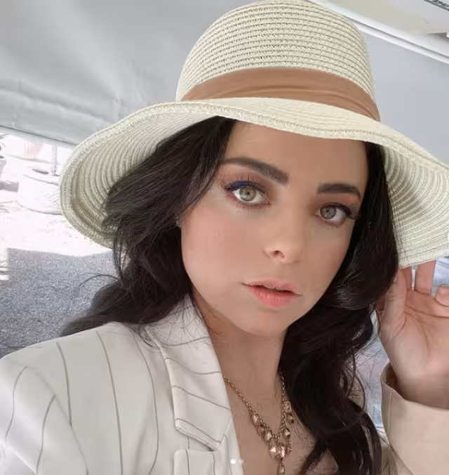 Omar y Violeta Isfel están muy contentos con su cambio de casa y así lo presumieron en un video compartido en sus redes sociales