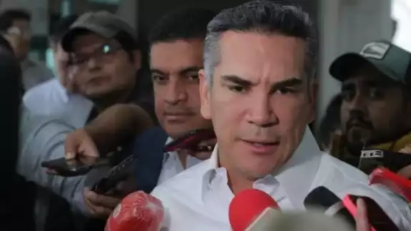 Alito Moreno concluyó la jornada de elecciones en Durango. Foto: Especial