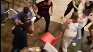 Se agarraron a golpes afuera de un antro en Mérida