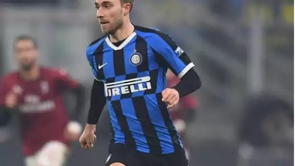 Christian Eriksen con el Inter de Milán Christian Eriksen con el Inter de Milán