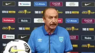 Rafael Loredo nació en CDMX y tras no tener oportunidades en el país se fue a dirigir a Guatemala. Foto: Especial