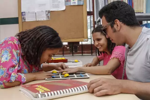 Con Braille y accesibilidad, Campeche avanza hacia la inclusión de personas con discapacidad visual