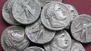 El apóstol que entregó  a Jesús lo hizo por la cantidad de 30 monedas de Plata