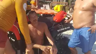 Rescatan a turista francés de morir ahogado en la Riviera Maya