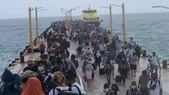Los inconformes piden a alguna autoridad que frene los abusos y atropellos que cometen las navieras