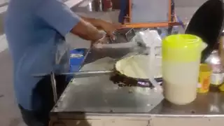 Los vendedores ambulantes de Cozumel indican que cuentan con sus permisos para laborar en la vía pública