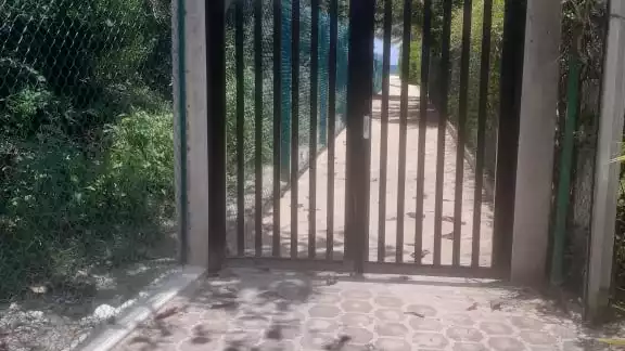 Los habitantes de Cozumel indicaron su molestia, pues no se respeta el decreto federal de libre acceso a las playas en México
