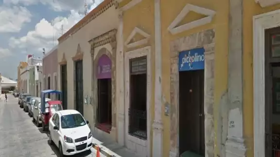 Mientras el operativo se desarrollaba, los encargadas del lugar entretenían a los infantes Mientras el operativo se desarrollaba, los encargadas del lugar entretenían a los infantes