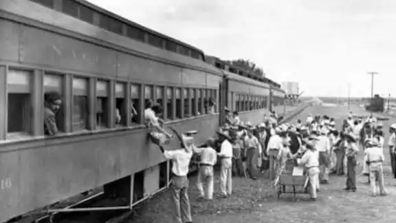 En ese tiempo se habló del proyecto que haría llegar el ferrocarril al ahora Pueblo Mágico En ese tiempo se habló del proyecto que haría llegar el ferrocarril al ahora Pueblo Mágico