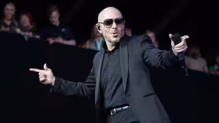 Pitbull envía poderoso mensaje en contra de la dictadura cubana: 'Se trata de salvar vidas'